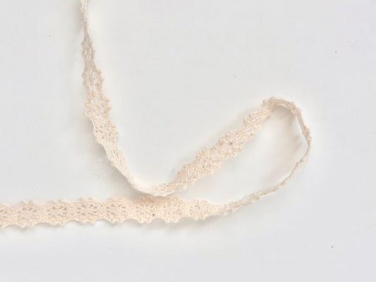 fleur lace necklace