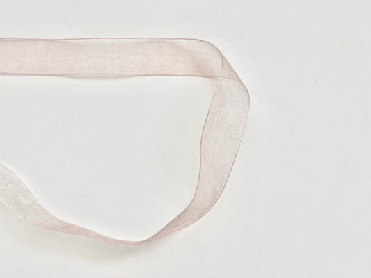 blush organza necklace