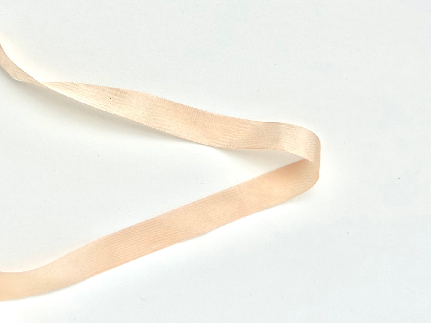 champagne silk necklace