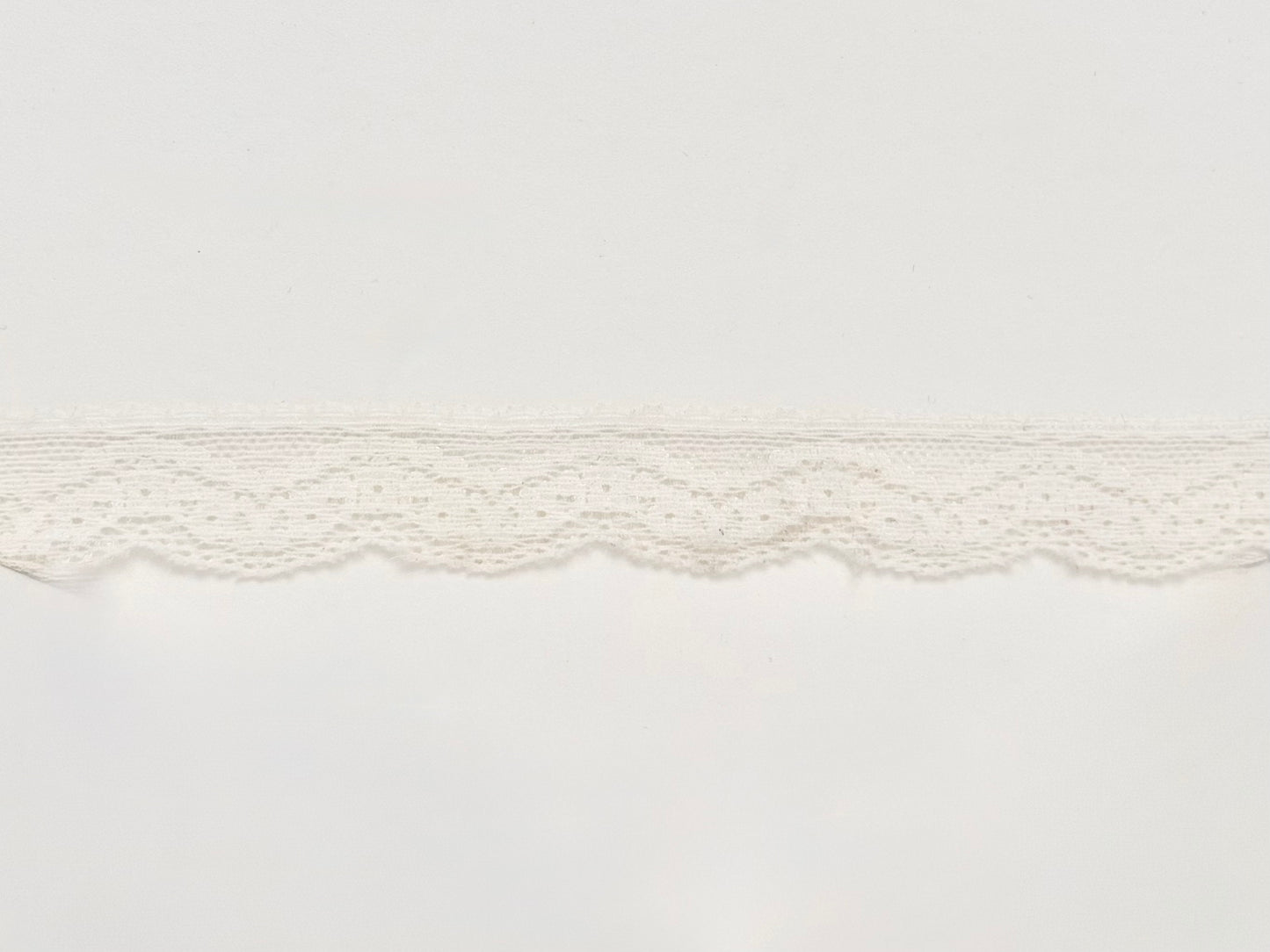 lace bloom necklace